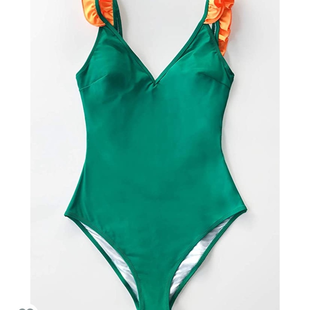 Cupshe one piece bathing suit